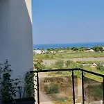 Sea La Vie *