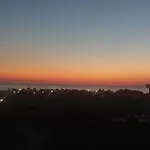 Sea La Vie Tale