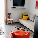 Sea La Vie Apartment