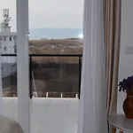 Sea La Vie * Tale