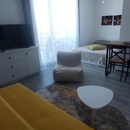 Sea La Vie Апартаменты